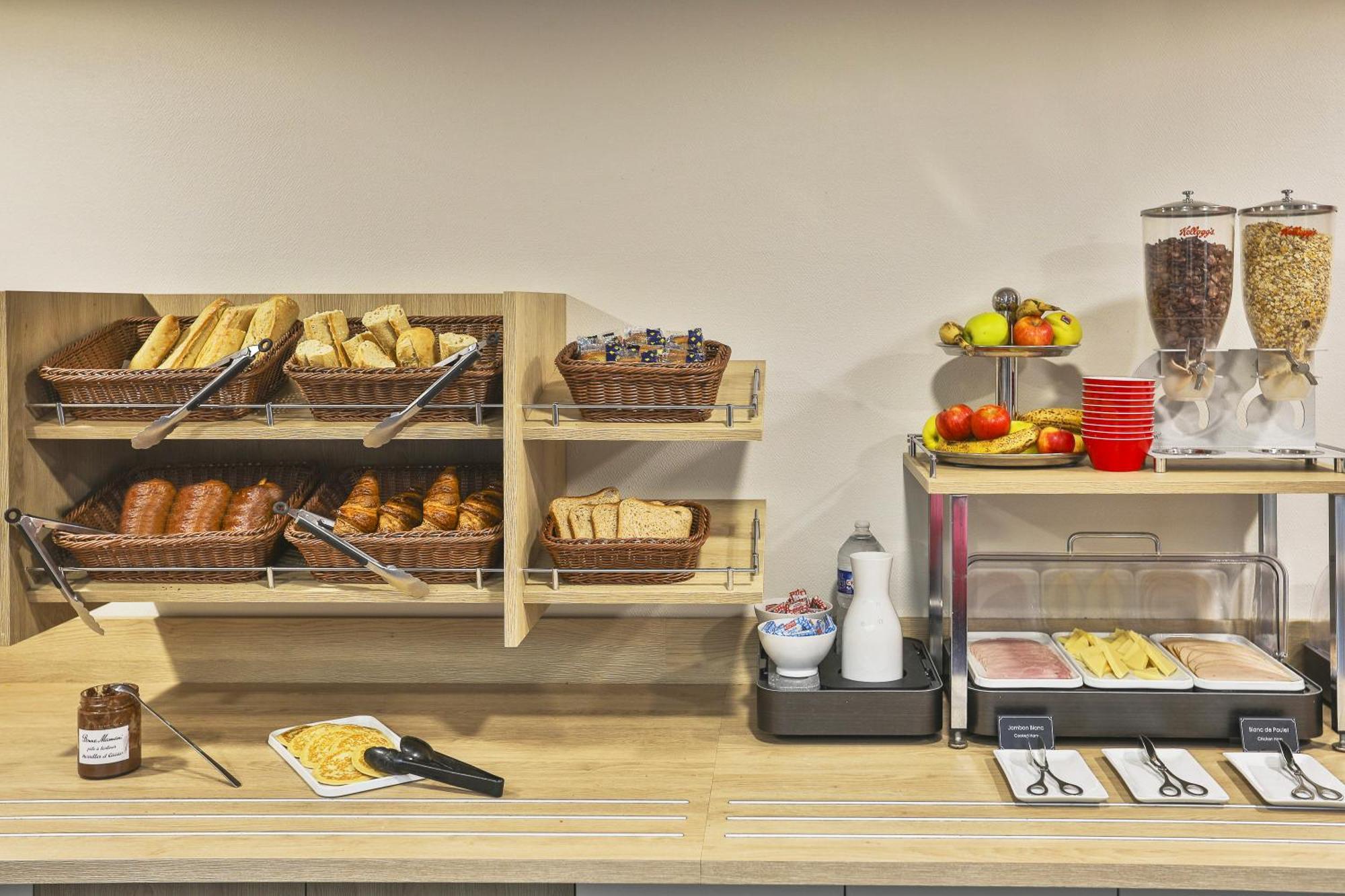 Ace Hotel Vendee Saint Hermine Sainte-Hermine エクステリア 写真