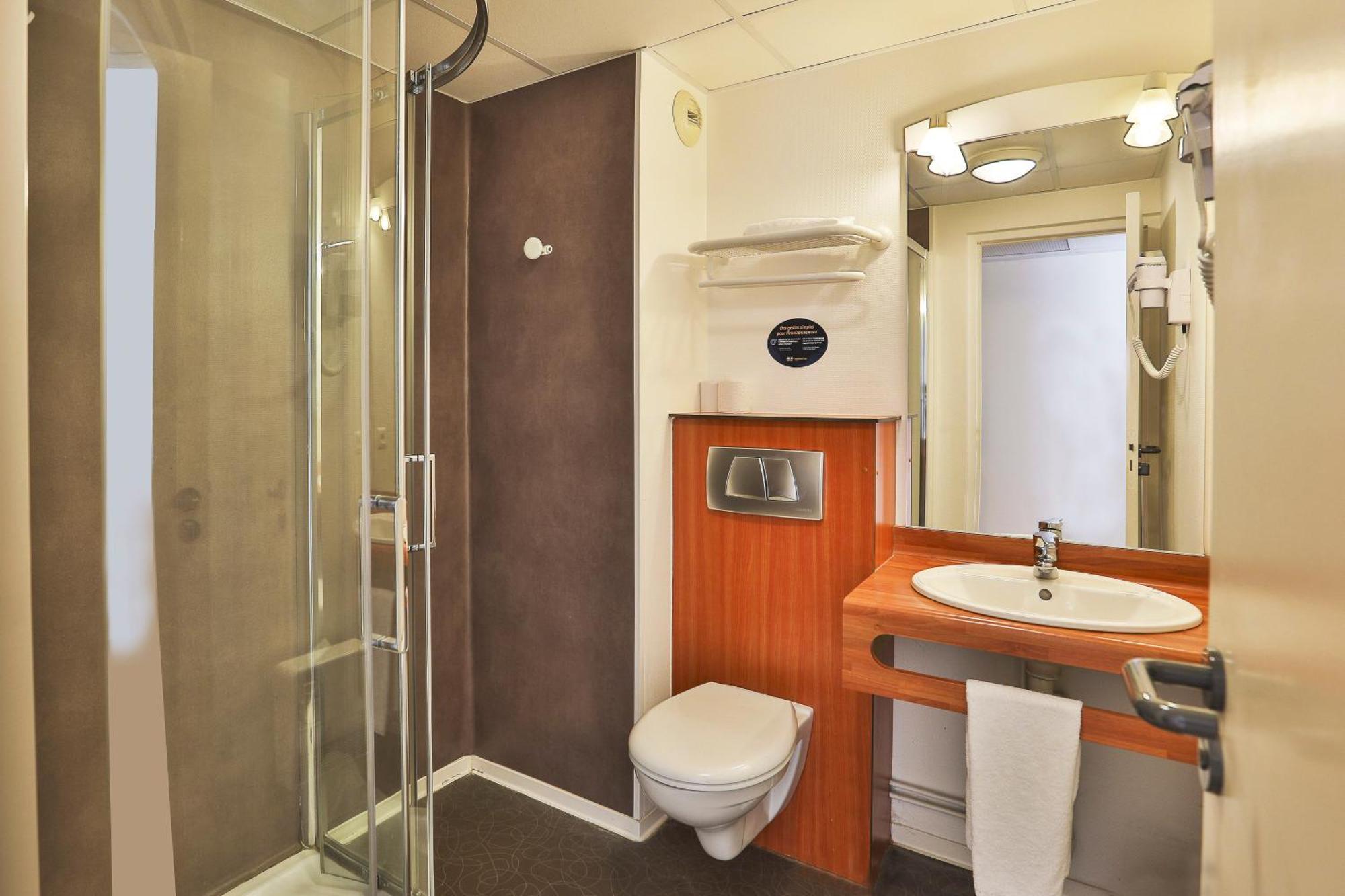 Ace Hotel Vendee Saint Hermine Sainte-Hermine エクステリア 写真